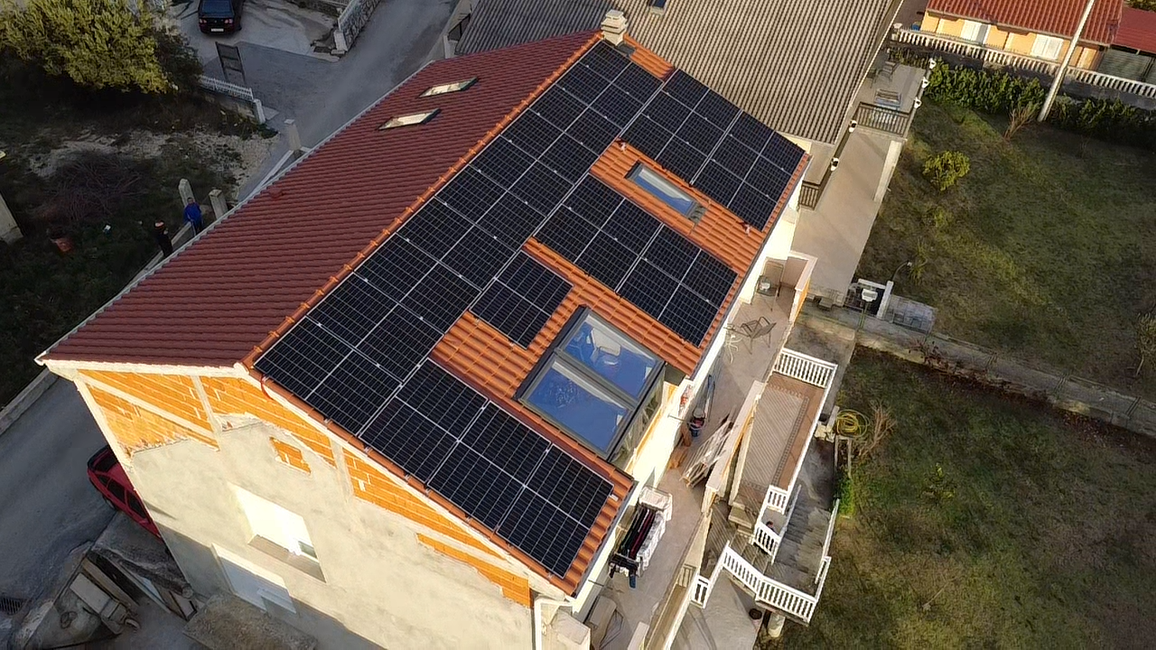 SE Šubašić - obiteljska kuća - Solarna elektrana 10,8 kWp - Mr. Electric